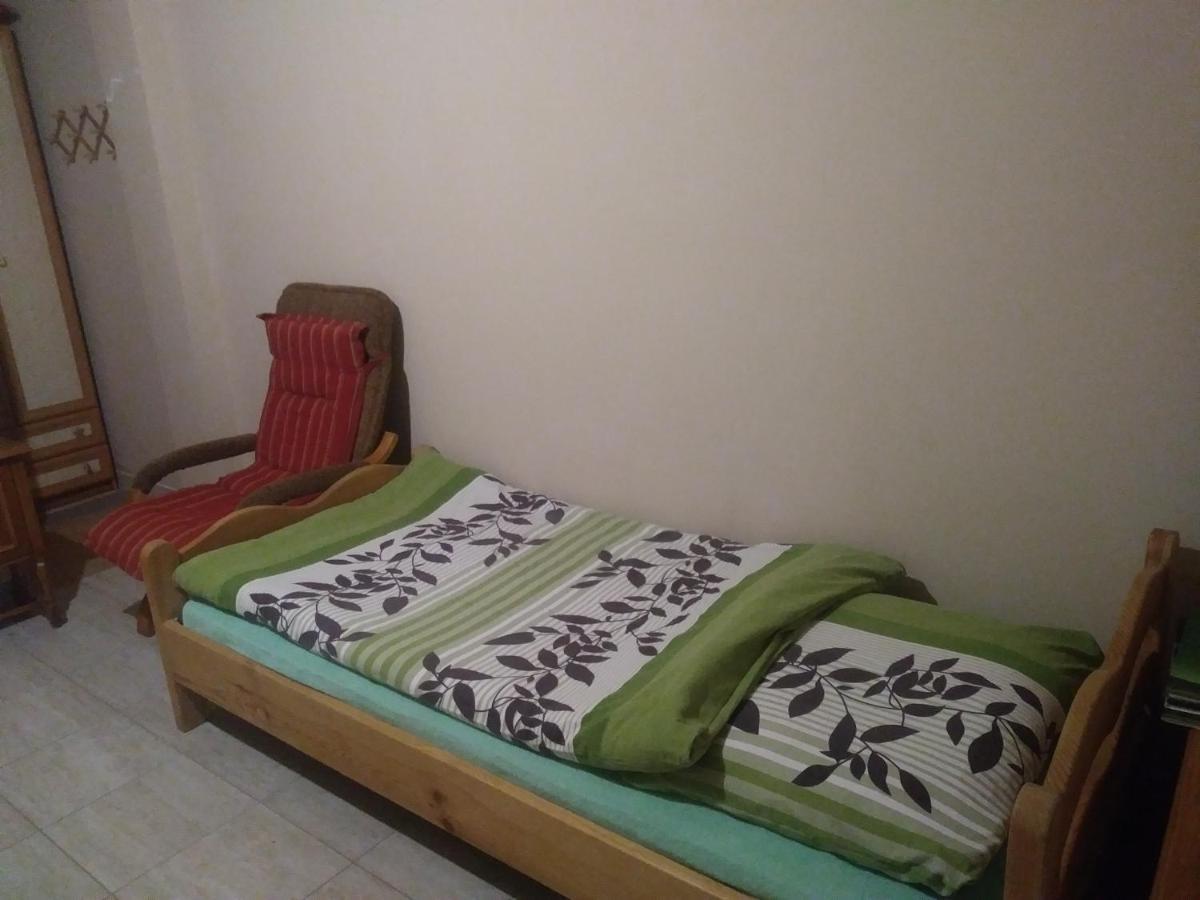 W Ogrodach Bed & Breakfast *
