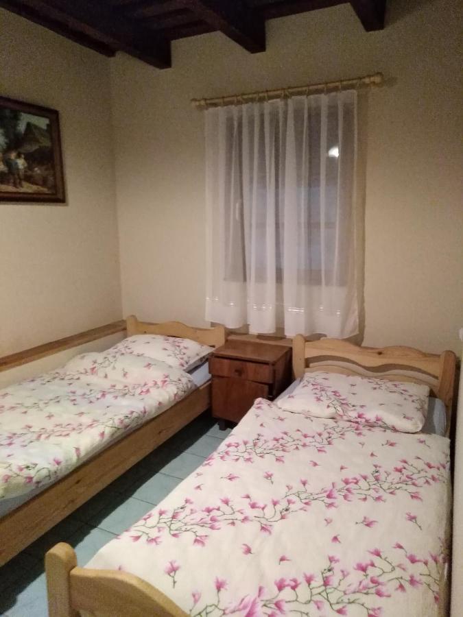 W Ogrodach Bed & Breakfast *